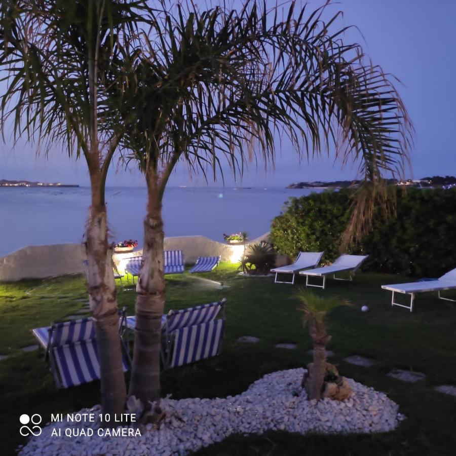 Casa Con Piscina E Vista Mare Dal Giardino Apartment Fanusa Exterior foto